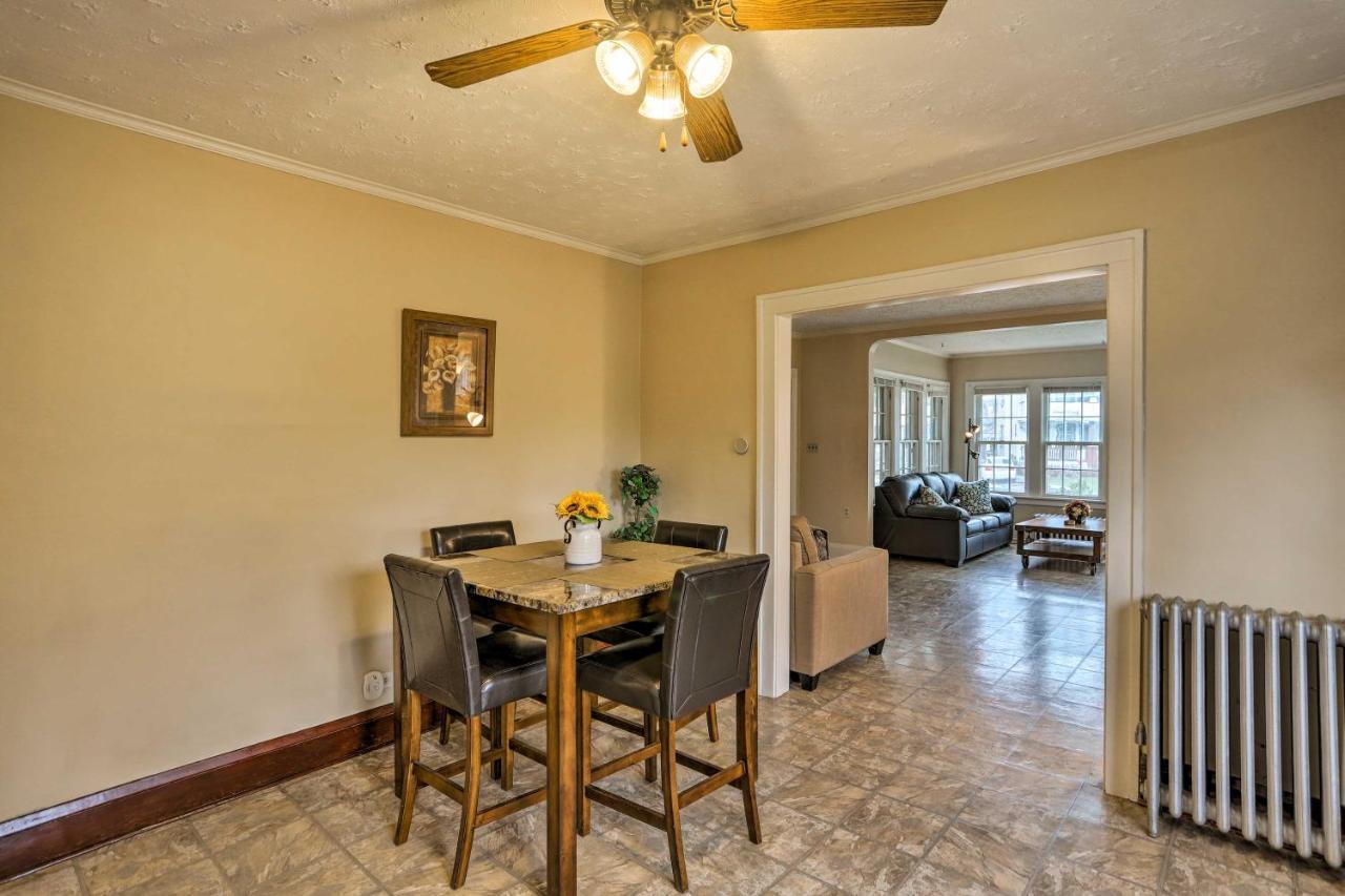 With Yard About 8 Mi To Cleveland! Holiday home Lakewood